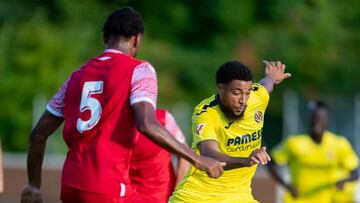 Danjuma durante el partido contra el Sion.