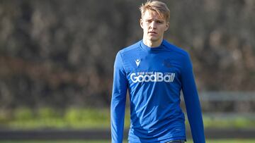 Ødegaard completa la sesión matinal y jugará contra el Betis