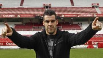 <b>SEGURO. </b>El mejor Negredo ha despertado esta temporada en Nervión.
