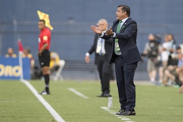 Estas son las mejores imágenes del duelo entre el tricolor y la Selecta celebrado en San Diego, y que marcó el debut de los de Osorio en el torneo de Concacaf.