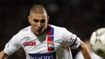 <b>REAL MADRID</b> El conjunto blanco está interesado en Karim Benzema.