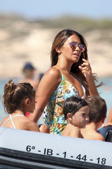 Messi y Antonella Roccuzzo disfrutan de sus últimos días de vacaciones en Formentera.