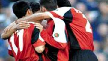 UNIÓN. El buen entendimiento entre la plantilla se refleja en el juego.