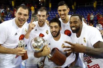 Jonas Maciulis, Andrés Nocioni, Gustavo Ayón, Ioannis Bourousis y K. C. Rivers.