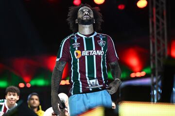 Marcelo eufórico en el día de su presentación con el Fluminense en Maracaná.