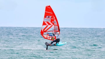 Blanca Alabau en Wind Foil en Campeonato del Mundo de Velocidad celebrado en La Palme, Francia