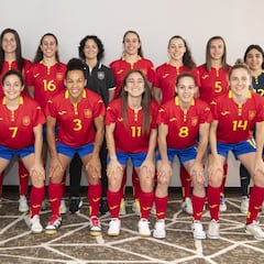 España inicia la defensa de su cetro continental