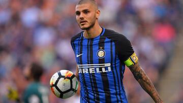 Icardi: elongación en los abductores del muslo derecho