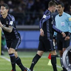 Las razones por las que Zidane extrañaría a James en el Madrid
