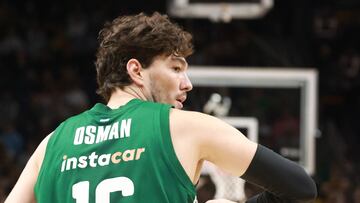 Cedi Osman, en su estreno en la Euroliga con el Panathinaikos.