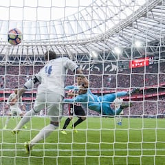 El Athletic refuerza la fe en Europa pese a perder