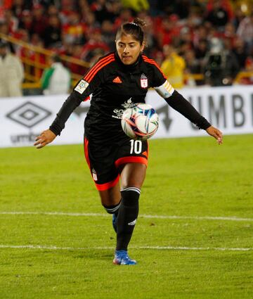 Partidazo en El Campín entre Santa Fe y América de Cali, por las semifinales del fútbol femenino.