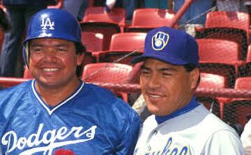 Duelo de mexicanos en el Juego de Estrellas
El 15 de julio de 1986 se celebró el Juego de Estrellas en el Astrodome de Houston. Teodoro Higuera relevó por la Liga Americana y Fernando Valenzuela por la Liga Nacional.
En la quinta entrada "El Toro de Etchohuaquila" ponchó a Higuera para empatar la marca de Carl Hubbell de cinco ponches consecutivos.
En aquel año de 1986 Teodoro Higuera consiguió 20 victorias, primera vez que un lanzador nacido en México lo lograba en la Liga Americana.