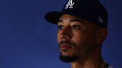 Los Angeles Dodgers outfielder Mookie Betts confessed that the Boston Red Sox did steal signs in the 2018 season, and said that the team knew about it.
