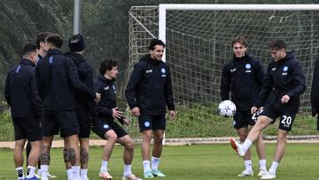 Entrenamiento del Nápoles.