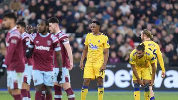 Yerry Mina, mal calificado por la prensa tras la derrota de Everton ante West Ham