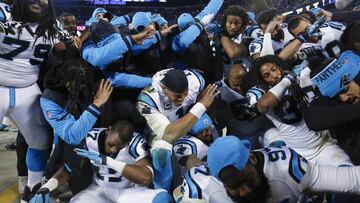 Jan 24, 2016; Charlotte, NC, USA; Carolina Panthers players dab during the fourth quarter against the Arizona Cardinals in the NFC Championship football game at Bank of America Stadium. Mandatory Credit: Jason Getz-USA TODAY Sports