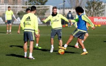 El Real Madrid entrena para su visita al Granada en la próxima fecha