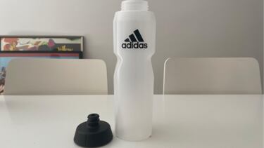 Probamos la mejor botella de agua deportiva (y para el da a da)
