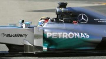 Lewis Hamilton, intratable en el primer d&iacute;a de Montmel&oacute;. 