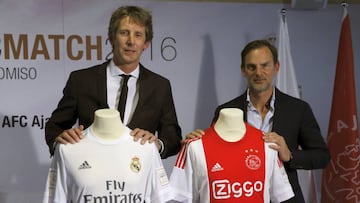 Van der Sar posa con De Boer hoy en Madrid.