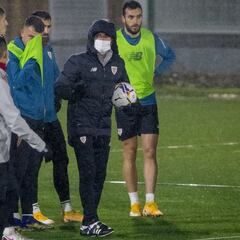 Marcelino, a lo seguro: todos los disponibles menos Herrerín