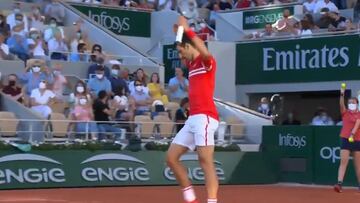 El punto que explica por qué Tsitsipas acabó llorando: ¡Djokovic en modo inmortal!