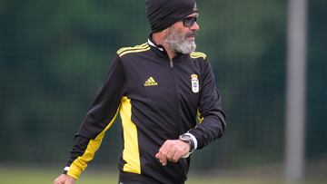 03/05/23
REAL OVIEDO
ENTRENAMIENTO
CERVERA ENTRENADOR DEL REAL OVIEDO