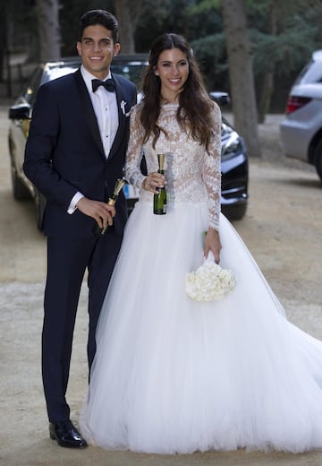 Marc bartra y Melissa han contraído matrimonio en una mansión construida en 1952 en Argentona