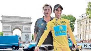 Bruyneel y Contador.