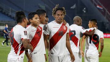 Soccer Football - World Cup 2022 South American Qualifiers - Paraguay v Peru - Estadio Defensores del Chaco, Asuncion, Paraguay - October 8, 2020   Peru&#039;s Andre Carrillo celebrates scoring their first goal with teammates  REUTERS/Jorge Adorno