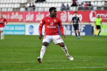 Una victoria cómoda en el debut de Drenthe