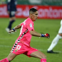 “A la Selección van porteros con 500 partidos y yo llevo siete”