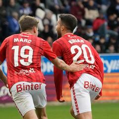 Kirian saca petróleo amarillo de Mendizorroza