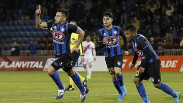 Huachipato escala al tercer puesto y acecha a Colo Colo en la tabla