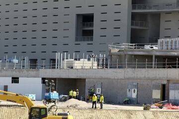 Obras de acondicionamiento del exterior del Estadio.
