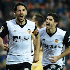 El Valencia remontó el gol de Portu y sigue su camino en Liga