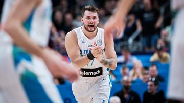 Doncic regresa con triple-doble y derrota contra Grecia