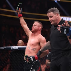Gaethje arrolla a Pimblett y espera a Topuria: “Volveré más fuerte...”