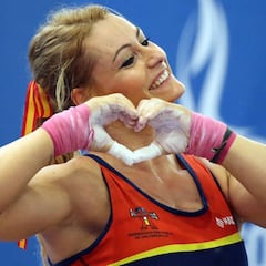 Doblete para Lydia Valentín: oro en arrancada y dos tiempos