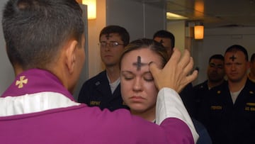 Este 18 de febrero los feligreses recibirán el Miércoles de Ceniza, ritual religioso que da inicio a los 40 días de Cuaresma en México.