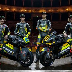 Rossi cumple otro sueño en MotoGP