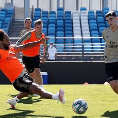 Miguel muestra el camino