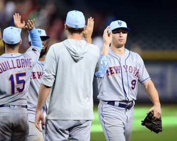 La MLB se pinta de azul por el Father's Day