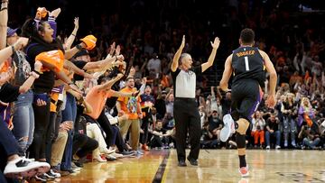 Phoenix Suns guard Devin Booker left Game two vs New Orleans Pelicans due to hamstring tightness; Suns lost 125-114