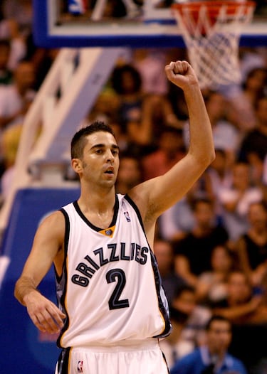 Disputó una única temporada en la NBA, la 2007-08. Jugó en los Grizzlies rechazando una oferta de renovación millonaria del Barça, pero no se adaptó a la idiosincrasia estadounidense y se volvió al año siguiente a pesar de tener buenas ofertas para continuar. La salida de Pau Gasol, rumo a los Lakers, a mitad de año, fue clave en su decisión. Una de las leyendas del baloncesto español y europeo, conquistó la Euroliga con el Barça en 2010 (ya lo había hecho en 2003) y se mantuvo ligado al club blaugrana hasta 2018, año de su retirada.