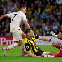 Alexis destacó en triunfo del United ante Watford