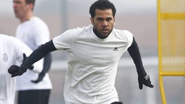 Dani Alves: "Es difícil imaginarse un Mundial sin Leo Messi"