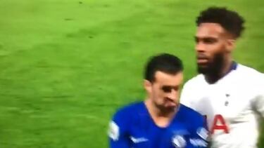 La jugada de Pedro en la Premier que acabó desquiciando a Rose