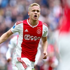 Las apuestas dan al Barça como favorito para fichar a Van de Beek